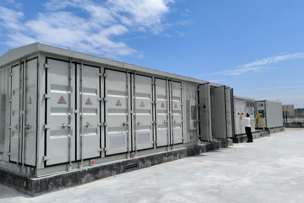Smart Microgrid Solution (On-Grid / Off-Grid)